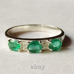 Natural Green Emerald Stunning Women Sterling Silver 925 Ring Great Jewelry Gift