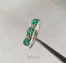 Natural Green Emerald Stunning Women Sterling Silver 925 Ring Great Jewelry Gift