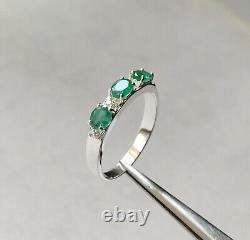 Natural Green Emerald Stunning Women Sterling Silver 925 Ring Great Jewelry Gift