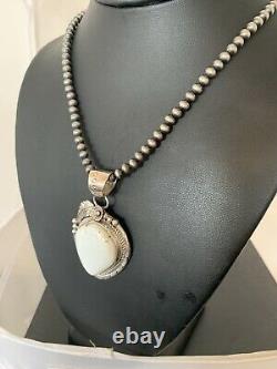 Navajo Pearls Sterling Silver White Buffalo Turquoise Necklace Pendant 353 Gift